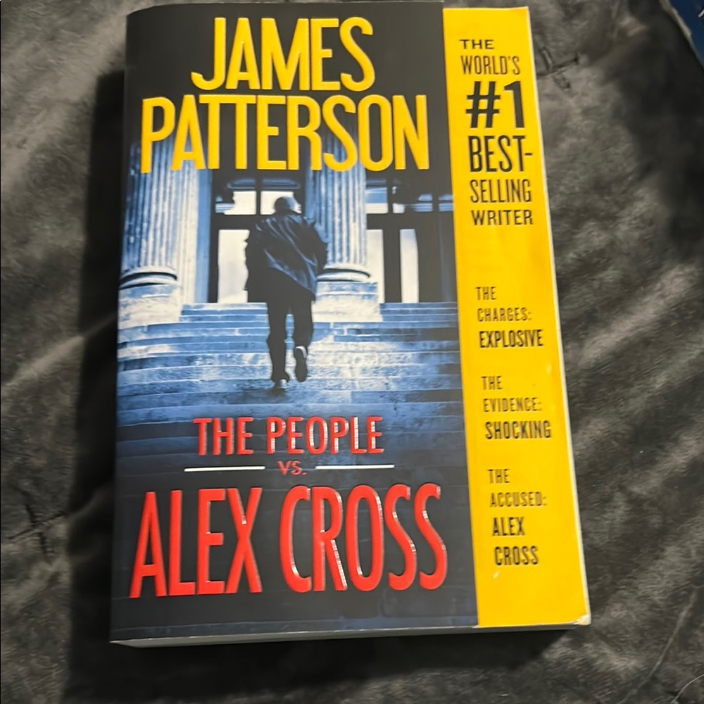 'The People vs. Alex Cross' Book